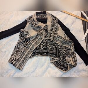 Lucky Brand wrap sweater southwest pattern sz L